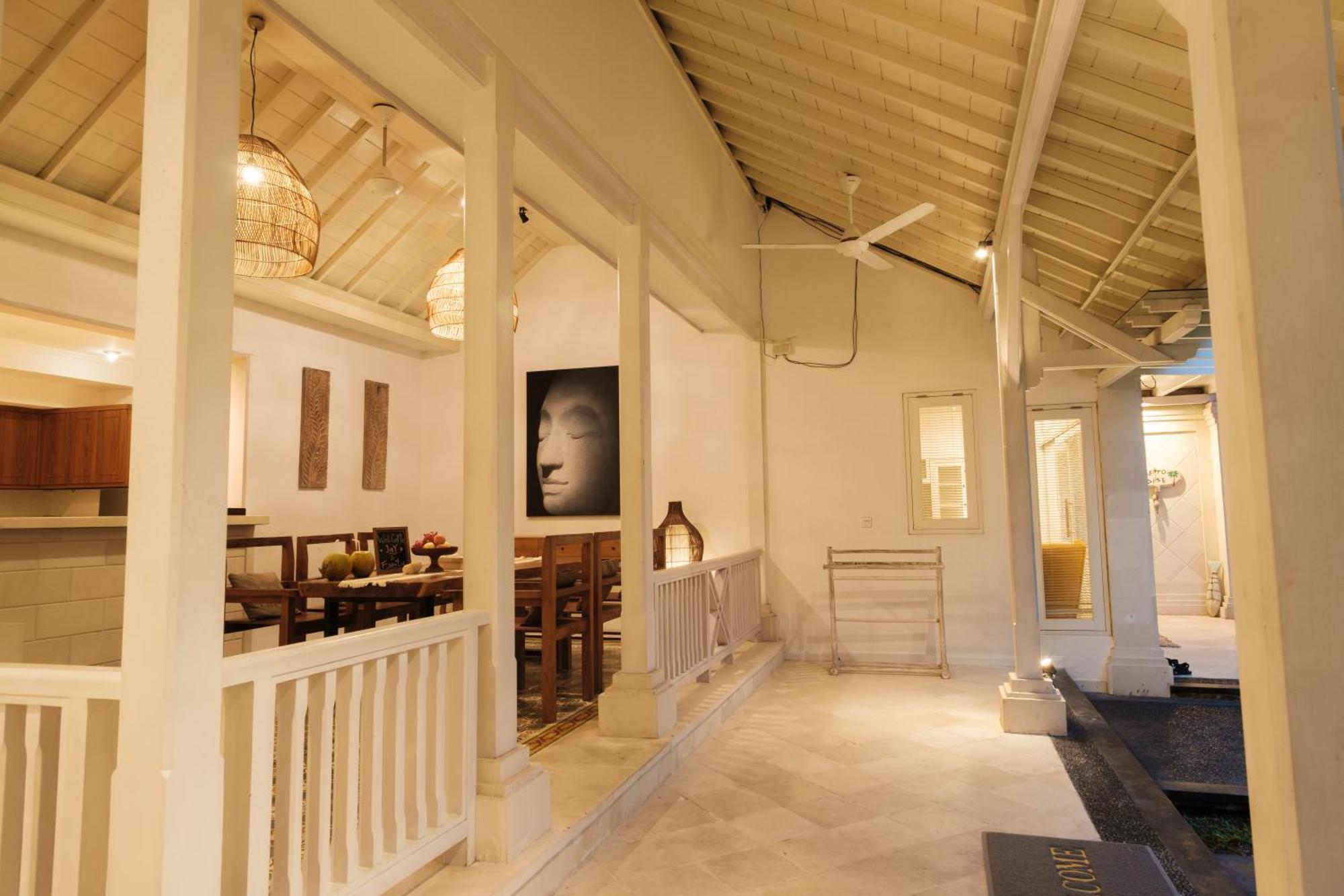 Uma Lima Villa Batu Belig - Close To The Beach Canggu Exteriör bild